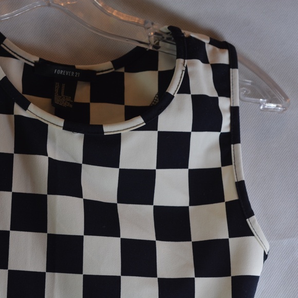 Black & White Checkered Shift Dress SZ M Forever 21 - Picture 4 of 8